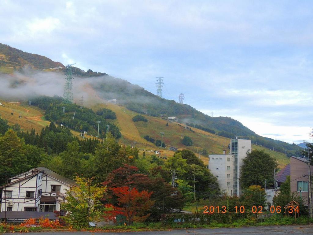 Naeba Lodge Oka Yuzawa  Ngoại thất bức ảnh